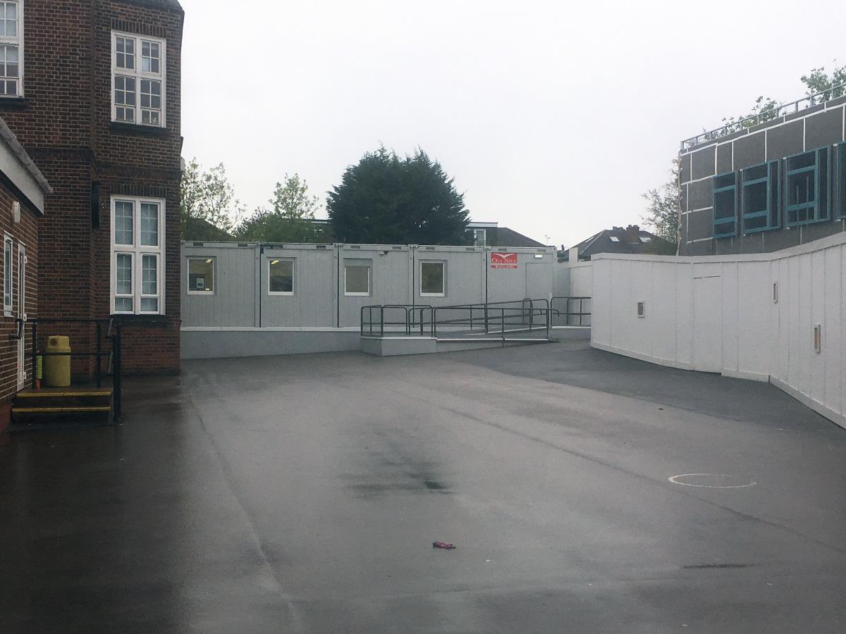 Our modular temporary buildings can be configured to suit you, making them suitable for classroom use too.